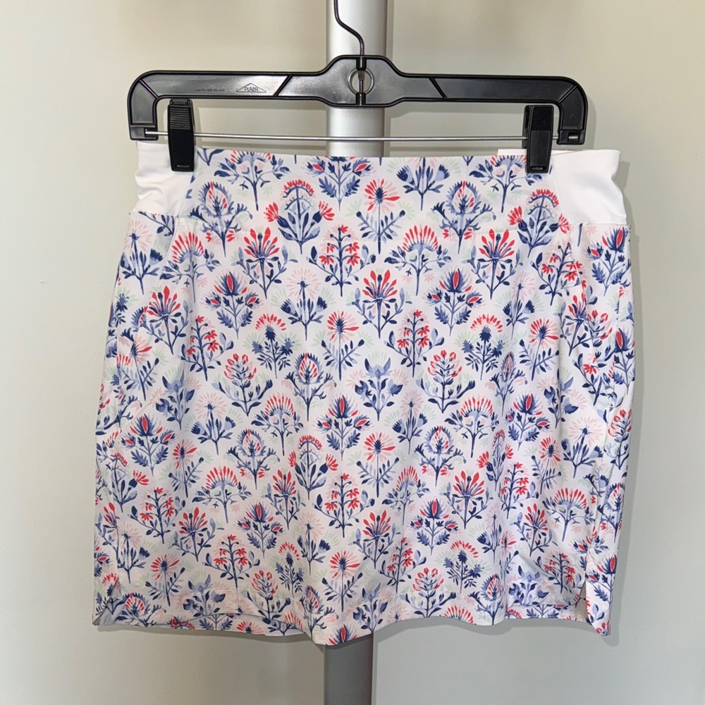 Walter Hagen White Pull-On Skort with Blue and Coral Floral Print, Sz M, NWT